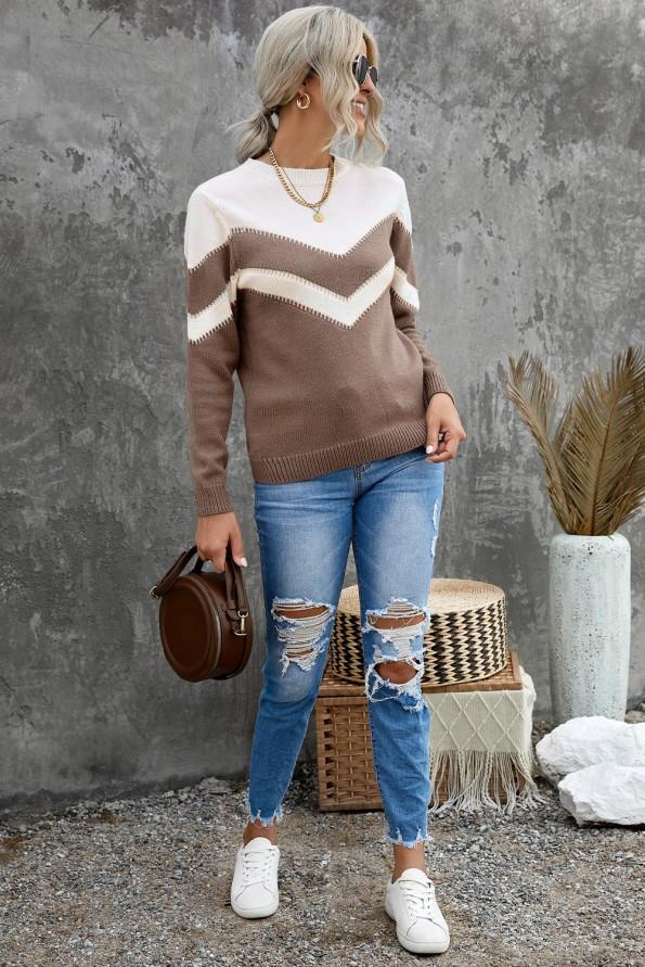 Kaki chevron pulover s širokim ovratnikom