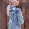 Raztrgana nebesno modra denim jakna z  gumbi Margareta