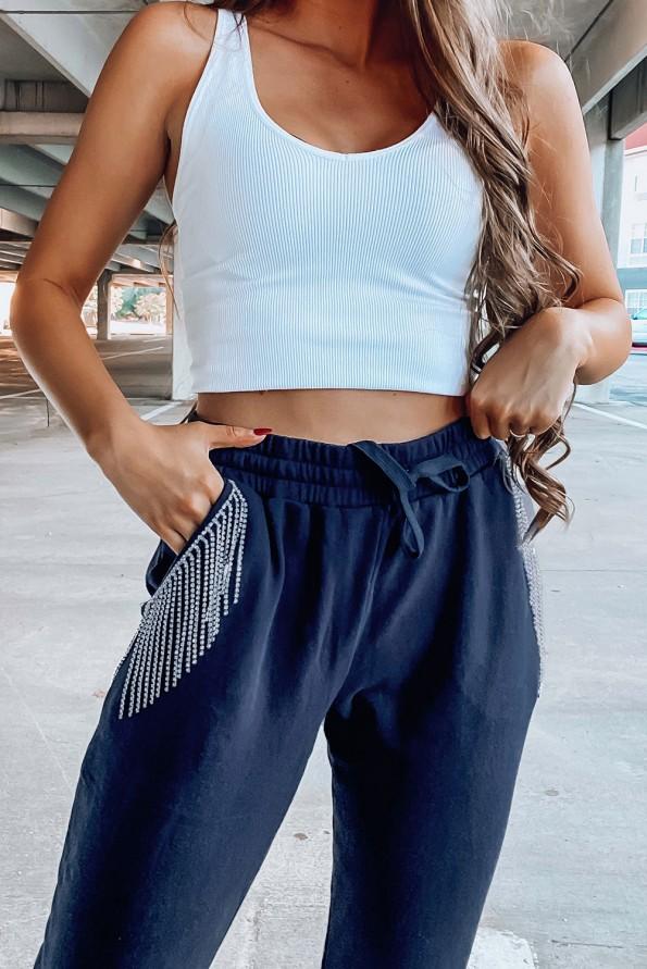 Temno modre jogger hlače z žepom in vrvicami z resicami Adeline