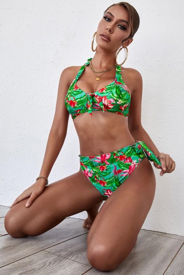 Večbarvni komplet bikini s cvetličnim potiskom Sandra