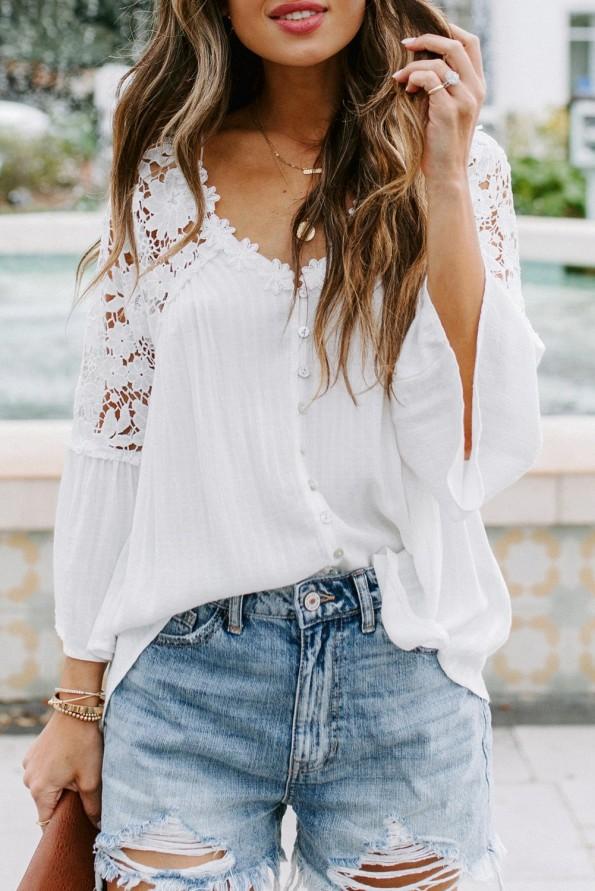 Bela ohlapna bluza Sarah na gumbe