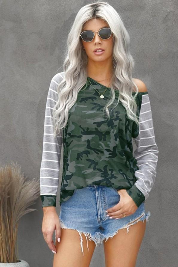 Bluza Elaina za prosti čas z vojaškim vzorcem