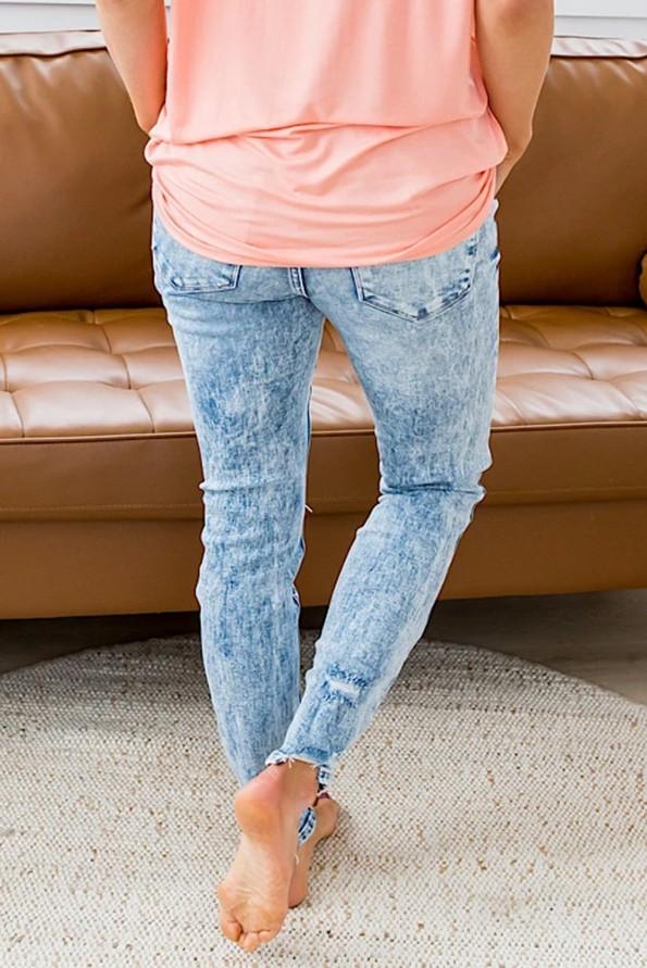 Bombažne nebeško modre kavbojke s črtastimi krpicami Anna