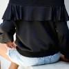 Črna bluza Elisa z odprtimi rameni in volančki