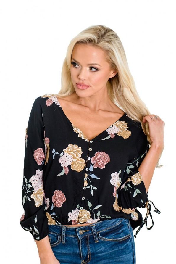 Črna bluza Kallie s cvetličnim vzorcem