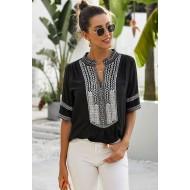 Črna priložnostna bluza Madilynn z vezenim vzorcem
