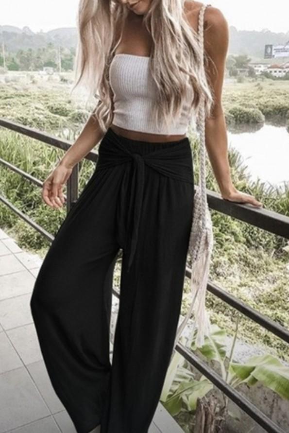 Črne kratke hlače s širokimi nogami Tammy