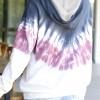 Demi tie dye pulover s kapuco Zoey