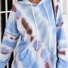 Majica s kapuco v tie dye svetlo rjavi barvi Bettina