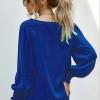 Modra bluza Aubree z V izrezom