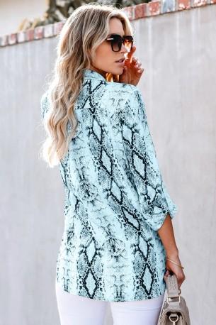 Modra bluza Evelyn s potiskom kačje kože