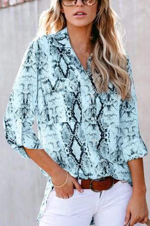 Modra bluza Evelyn s potiskom kačje kože