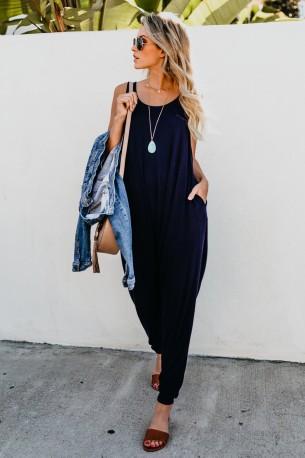 Modri ​​kombinezon  dizajn harem brez rokavov  in žepki Hanna