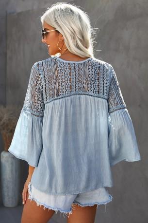 Nebesno modra kvačkana bluza Doqueen
