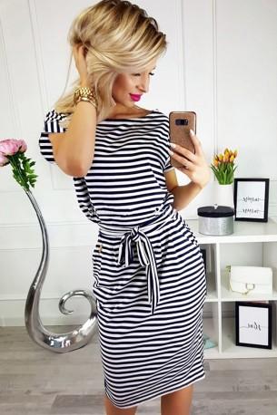 Obleka Jada s črnimi črtami in pasom