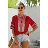 Rdeča priložnostna bluza Katelyn z vezenim vzorcem