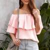 Roza bluza Arielle z odprtimi rameni in volančki