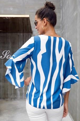 Svetlo modra črtasta bluza Emmalyn z ¾ rokavom