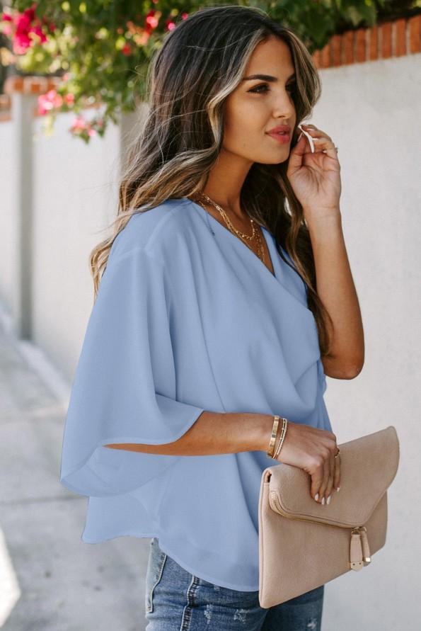 Svetlo modra ohlapna bluza Brielle