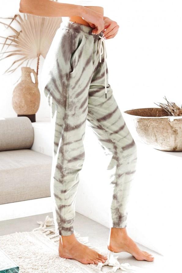 Tie dye jogging hlače Eleanor z žepi