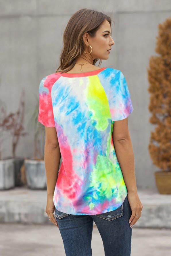 Tie dye kratka majica Aila z zarezami