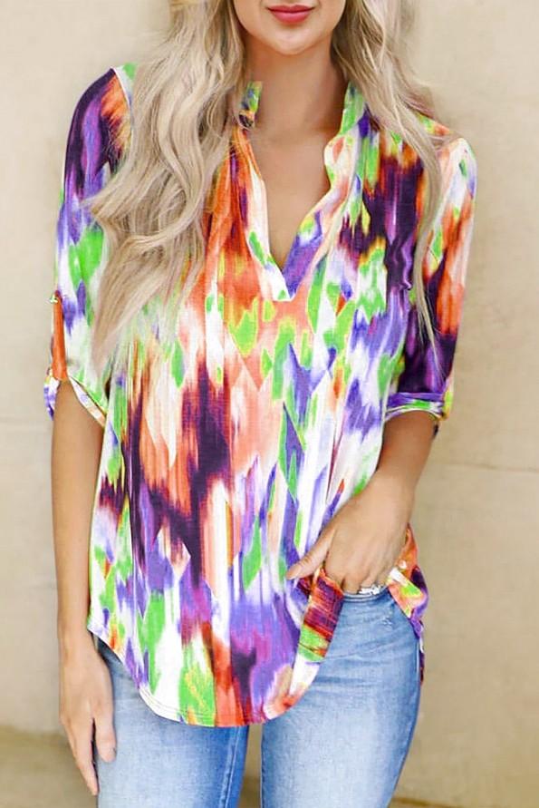 Večbarvna bluza Elsie z gumbi in tie-dye motivom