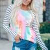Večbarvna tie dye majica Lydia s črtastimi rokavi