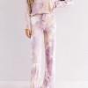Vijoličen tie dye komplet Valentina za prosti čas