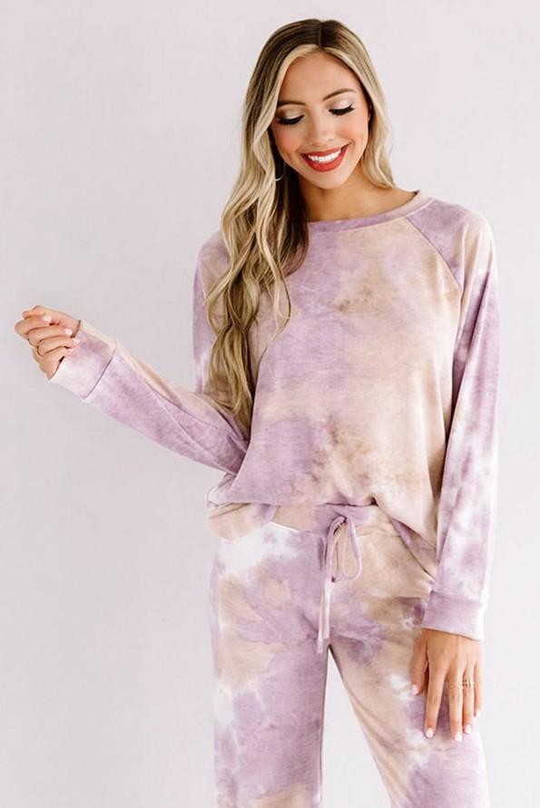 Vijoličen tie dye komplet Valentina za prosti čas