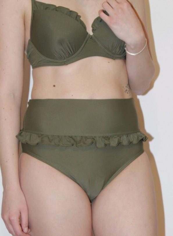 Zelen bikini Guadalupe z volančki