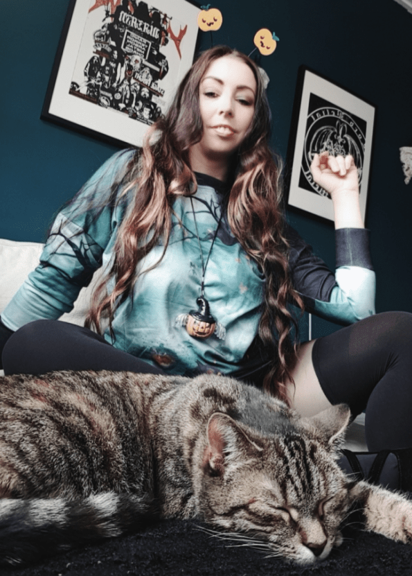 Zelen pulover Palmer z halloween potiskom