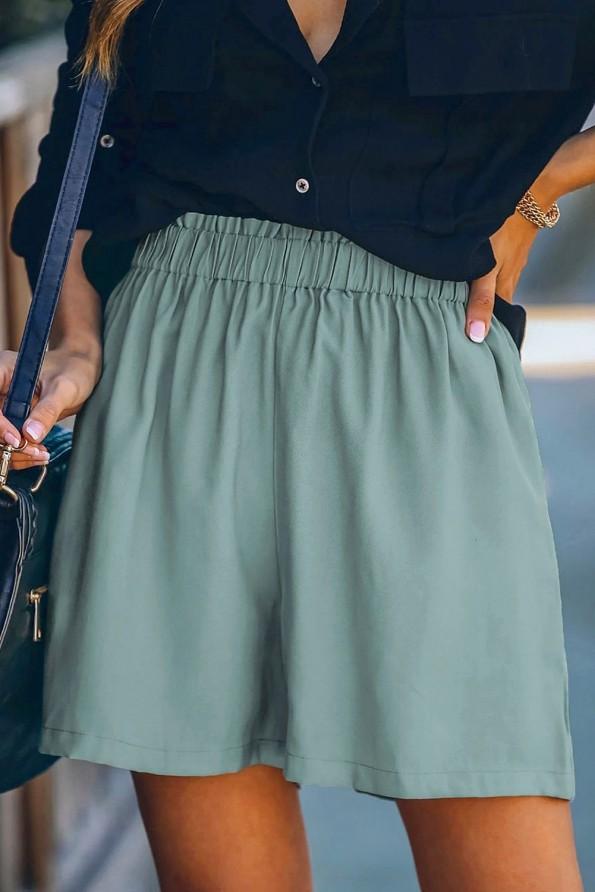 Zelene udobne kratke hlače Alexandra z visokim pasom