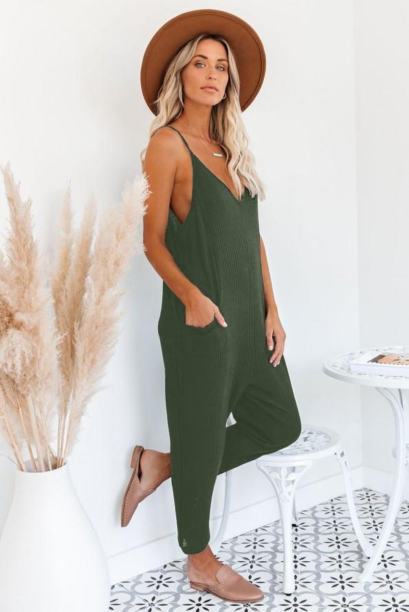 Zeleni kombinezon z žepi Noa