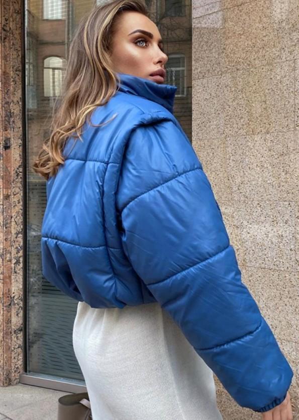 Kratka modra bunda z modrim ovratnikom in s snemljivimi rokavi Iris