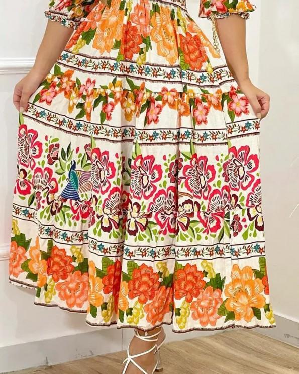 Kratka obleka z rokavi in s tiskom Diona