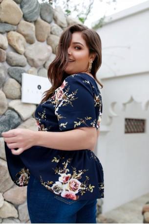 Rožnata kratka bluza Floral